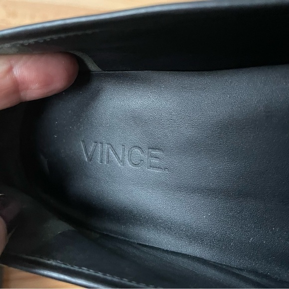 Vince Women’s Black Perforated Leather Blair Slip On Sneaker C5000L1 Size 6.5 - Picture 10 of 11